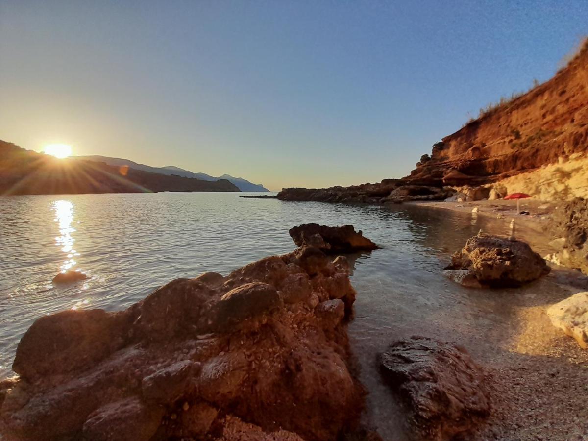 Mediterraneo Castellammare del Golfo Esterno foto